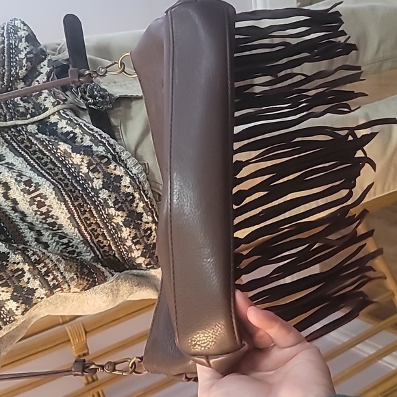 The Sak dark brown leather fringe crossbody purse bohemian hippie 70's style - Picture 6 of 10